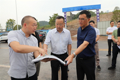 1598013654837016.gif 郭市长